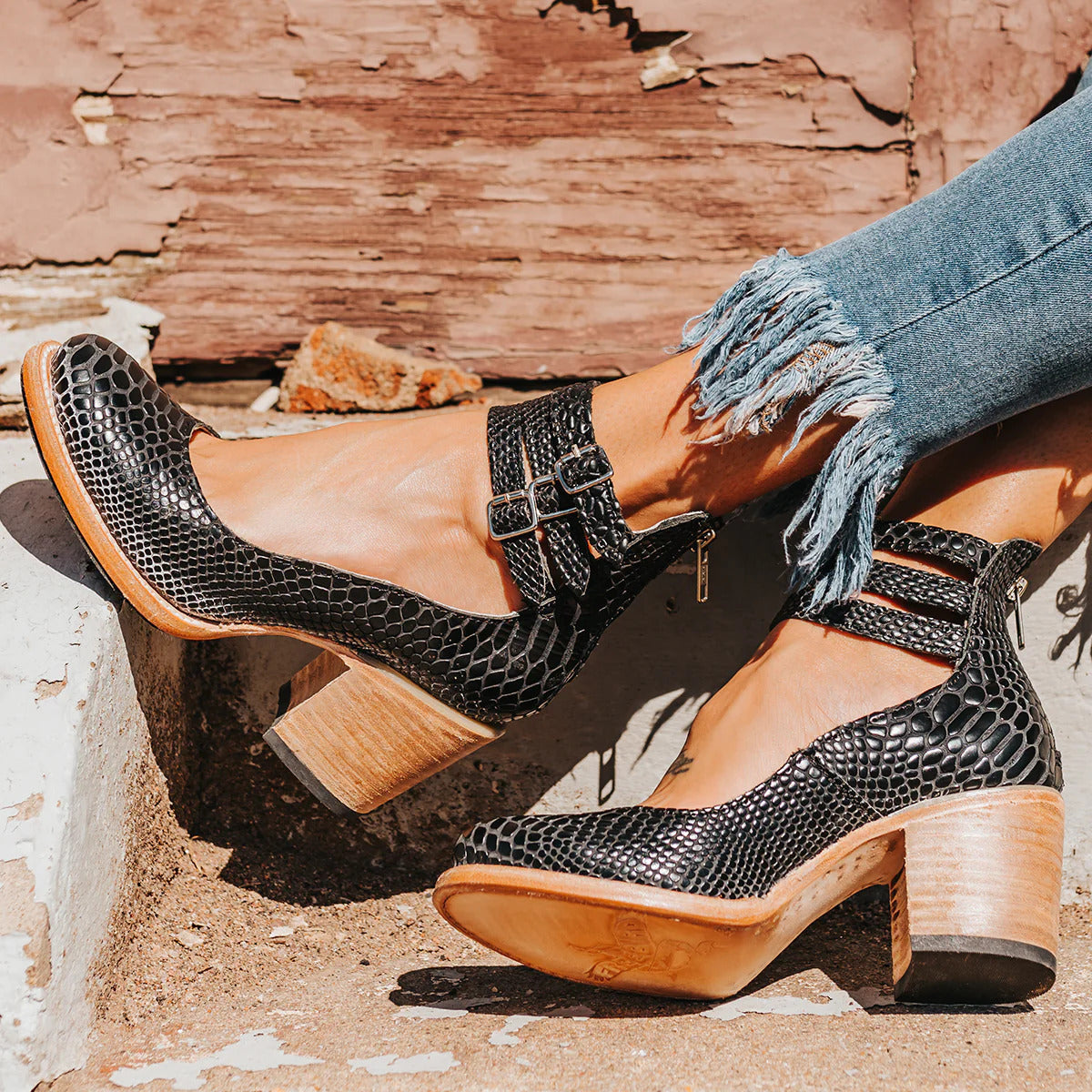 Ginevra™ | Court Shoes with Straps and Wide Heel