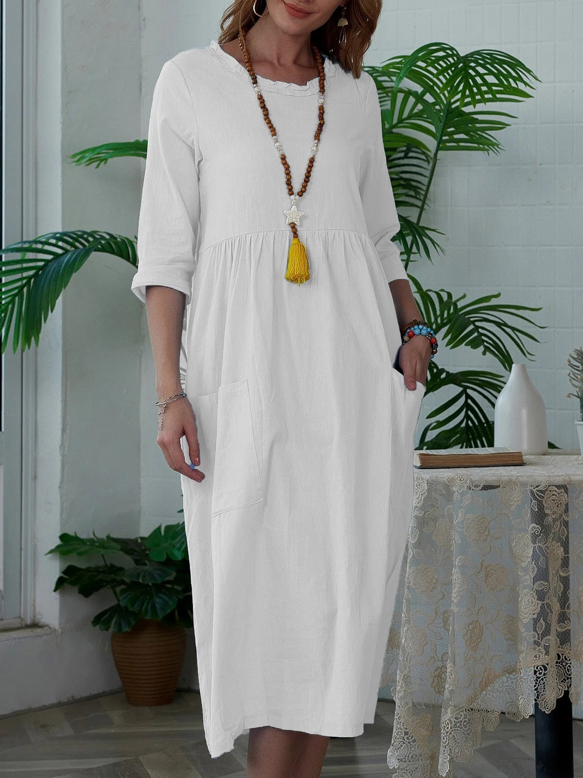 Meta – Relaxed Pocket Midi Dress